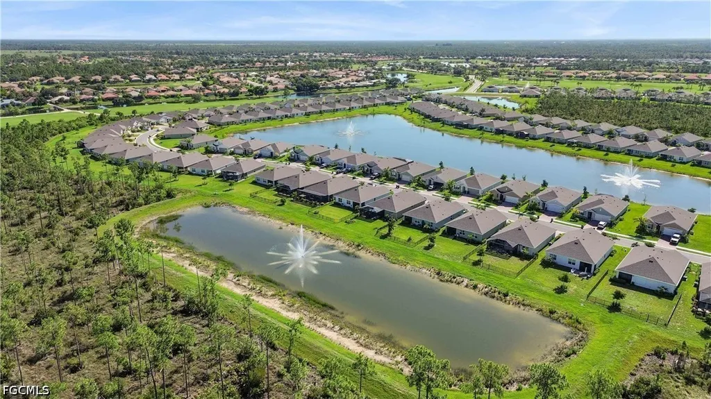 20352 Camino Torcido Loop North Fort Myers FL 33917