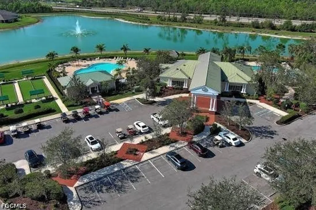 20352 Camino Torcido Loop North Fort Myers FL 33917