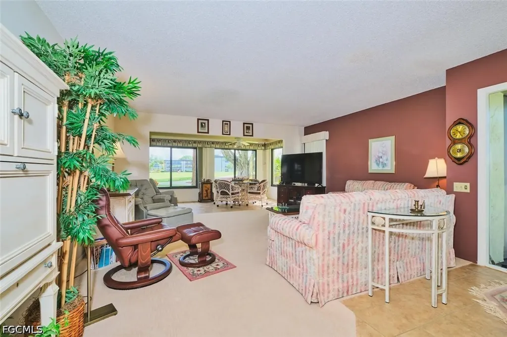 1717 Bent Tree Circle Fort Myers FL 33907