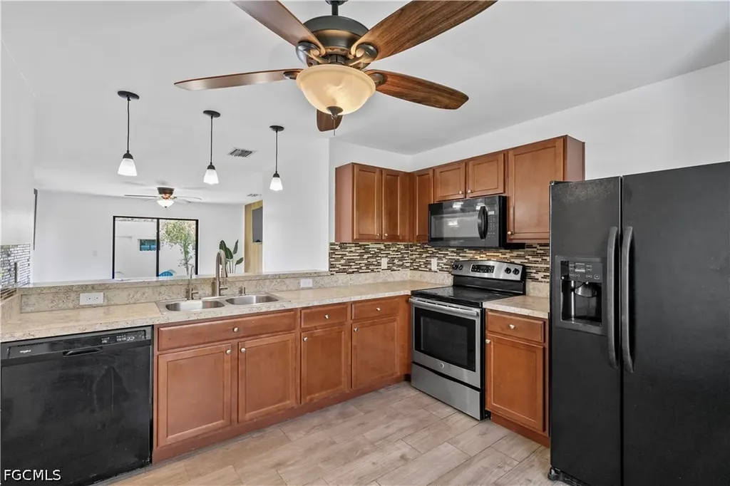 336 NE 30th Terrace Cape Coral FL 33909