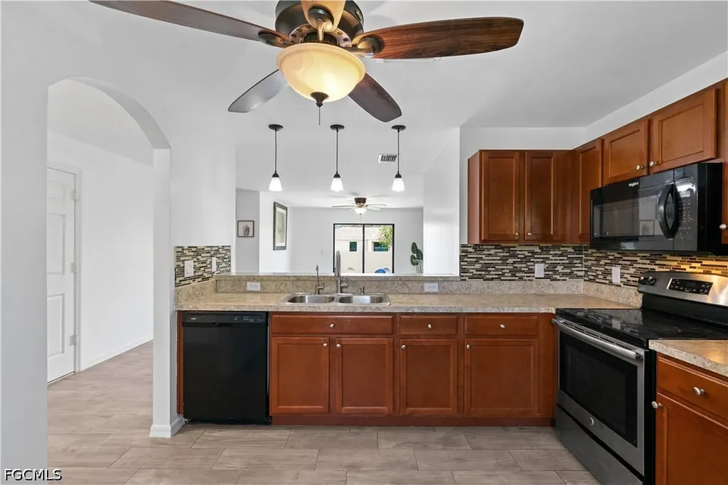 336 NE 30th Terrace Cape Coral FL 33909
