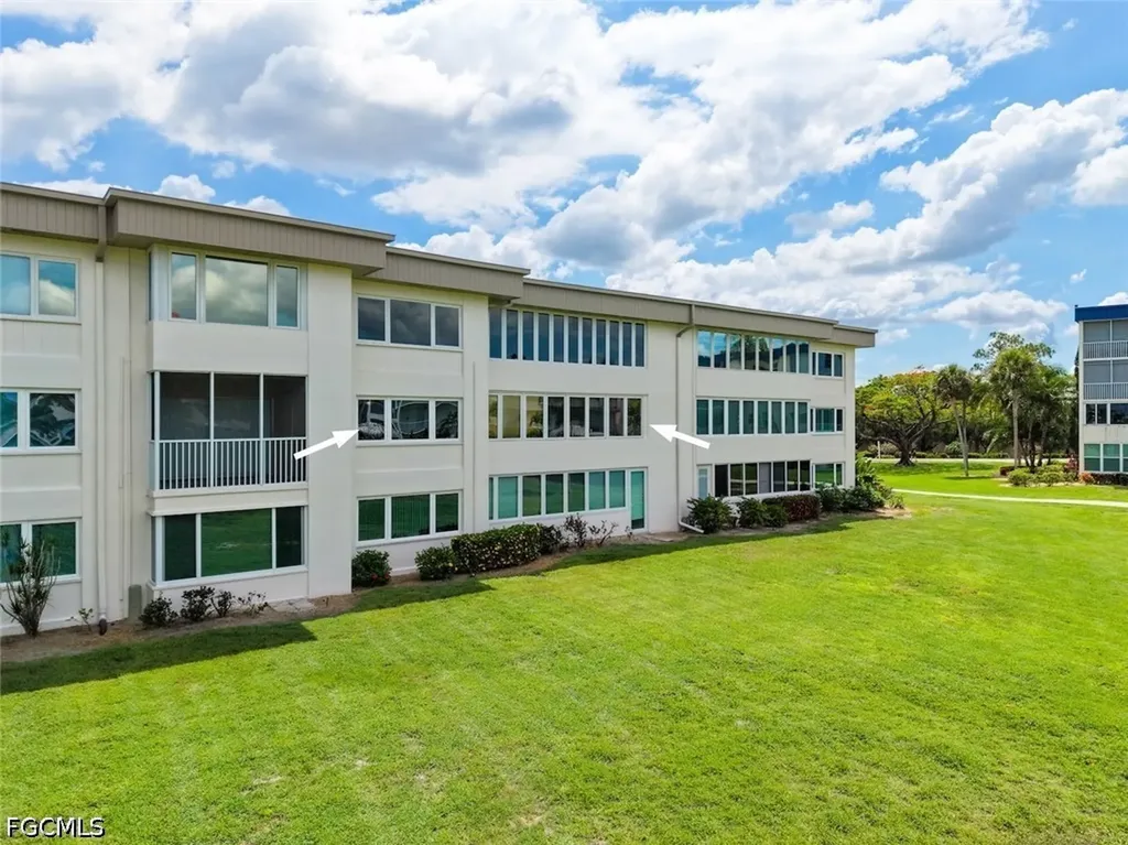 6102 Augusta Drive Fort Myers FL 33907