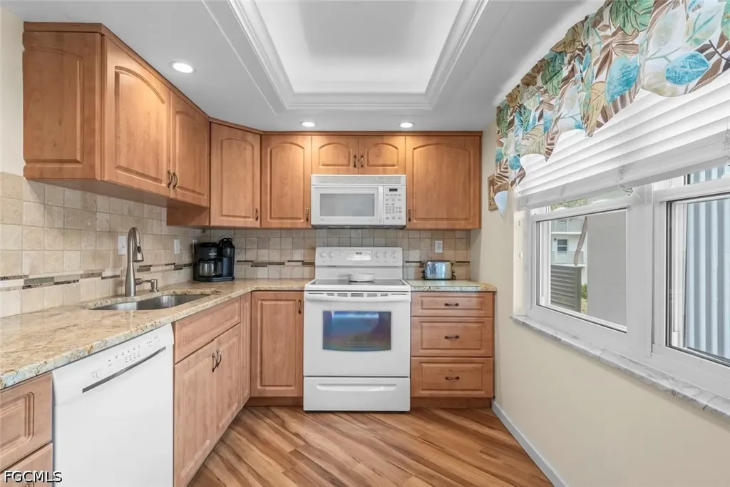 6102 Augusta Drive Fort Myers FL 33907