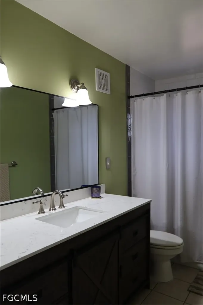 602 James Avenue Lehigh Acres FL 33936