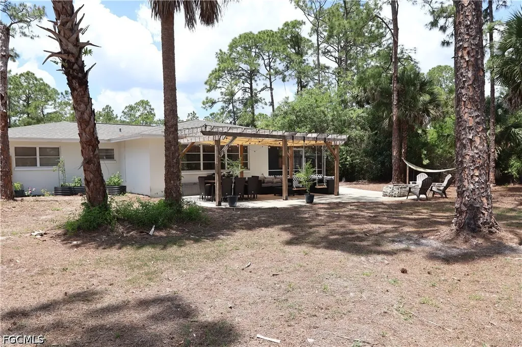 602 James Avenue Lehigh Acres FL 33936