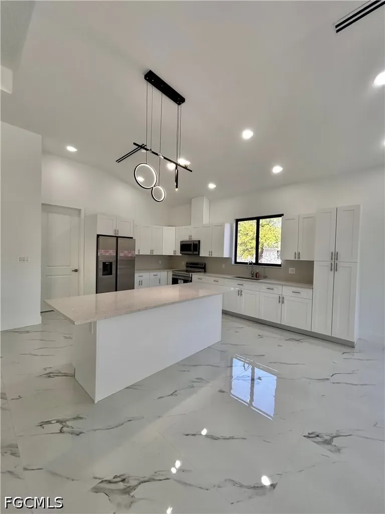 745 N Estribo Street Clewiston FL 33440