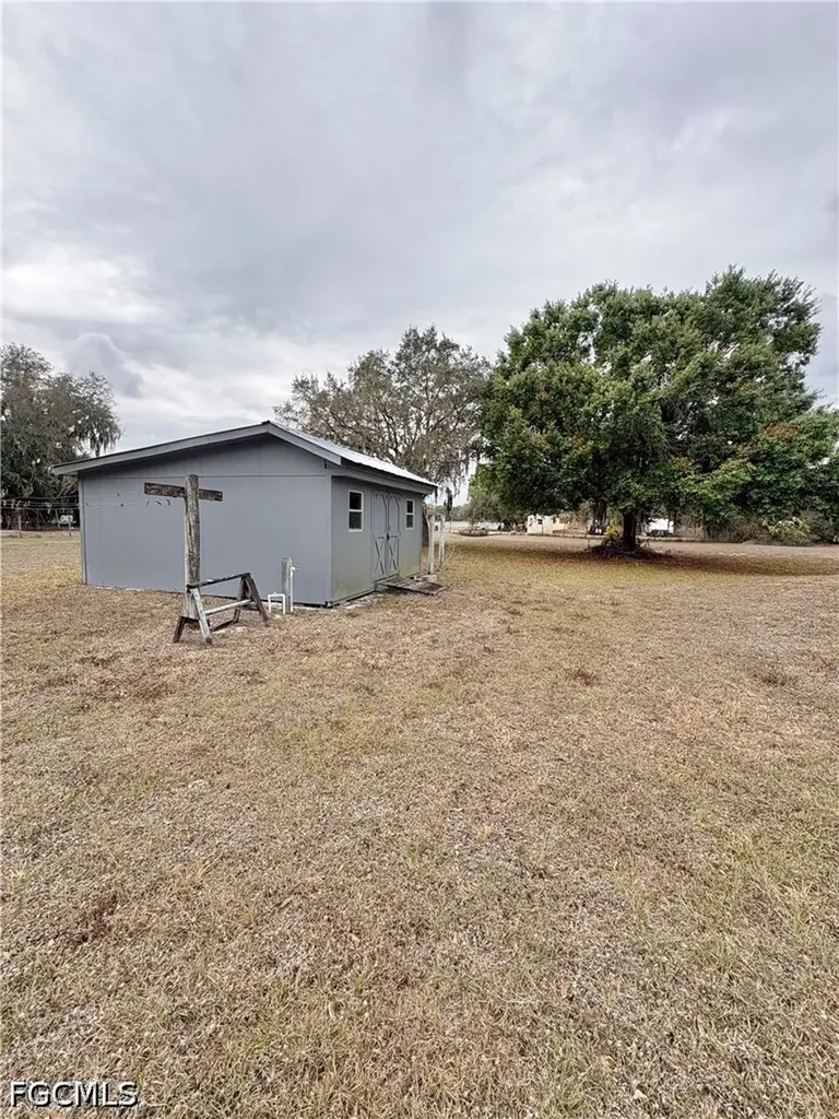 230 N Brida Street Clewiston FL 33440