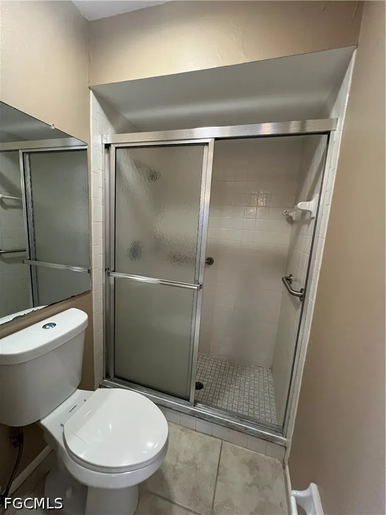 4629 SE 5th Place Cape Coral FL 33904