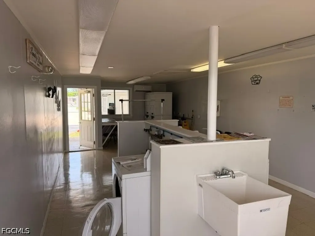 11751 Oakdale Drive Fort Myers FL 33908