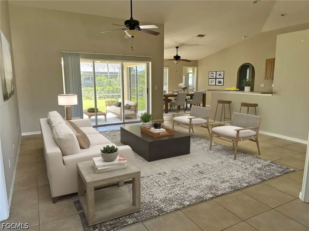 3025 SW 4th Place Cape Coral FL 33914