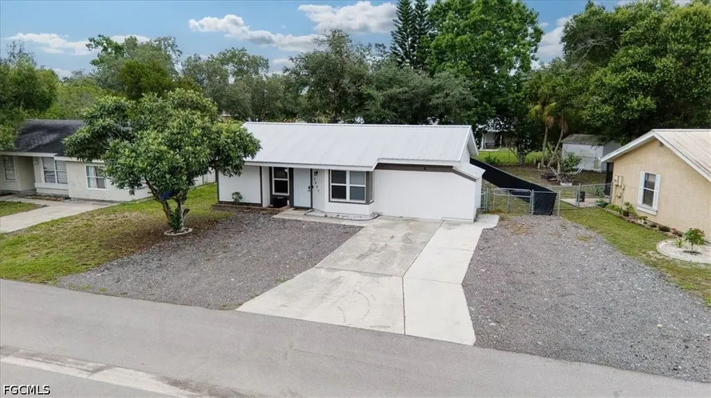 2003 Clipper Terrace Labelle FL 33935