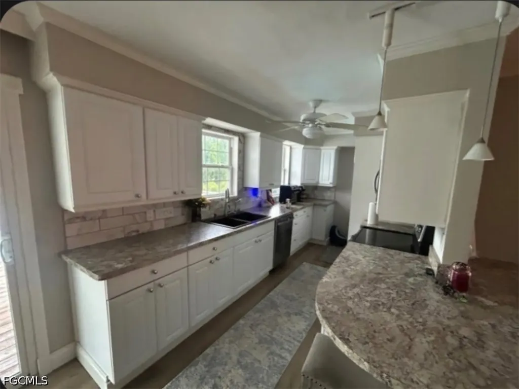 8093 Anhinga Road Fort Myers FL 33967