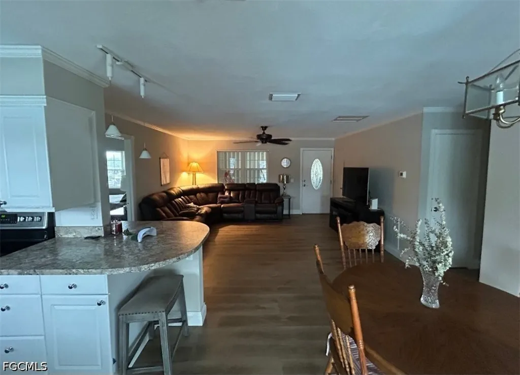 8093 Anhinga Road Fort Myers FL 33967