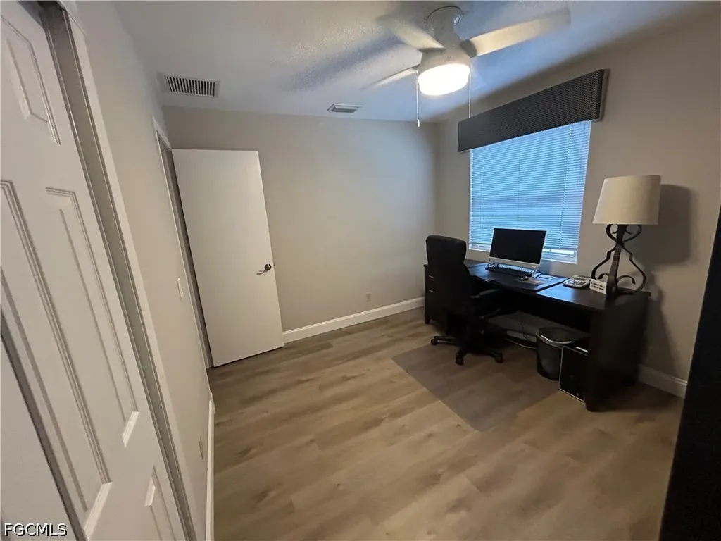 8093 Anhinga Road Fort Myers FL 33967