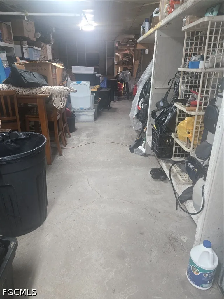 8093 Anhinga Road Fort Myers FL 33967