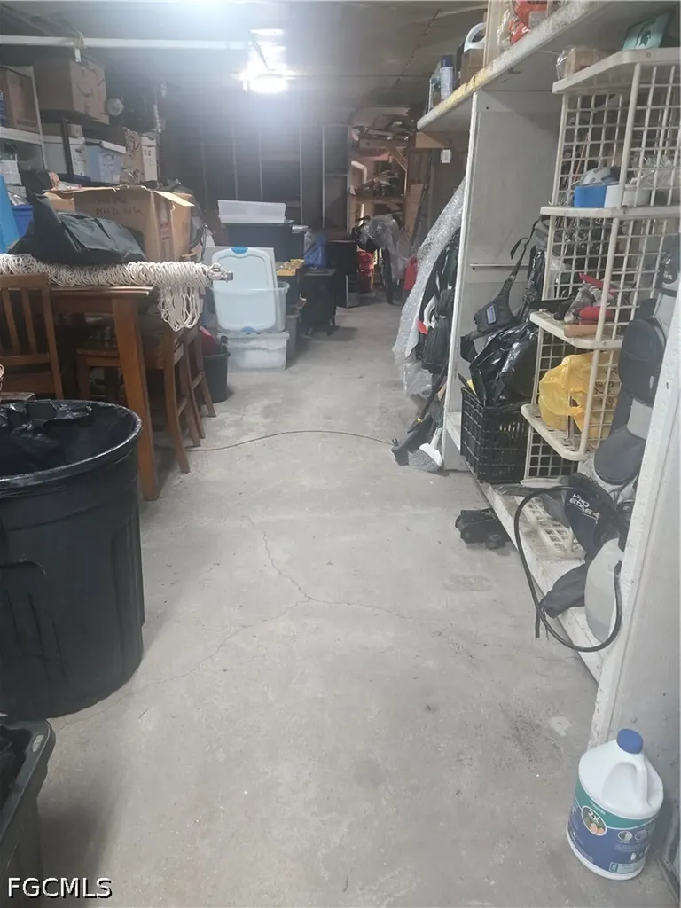 8093 Anhinga Road Fort Myers FL 33967