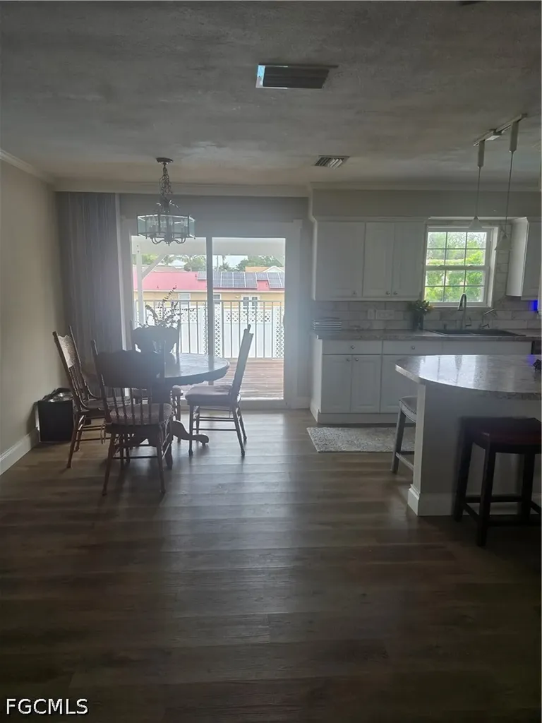 8093 Anhinga Road Fort Myers FL 33967