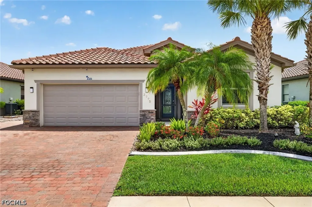 Fort Myers FL, 2775 Via Piazza Loop