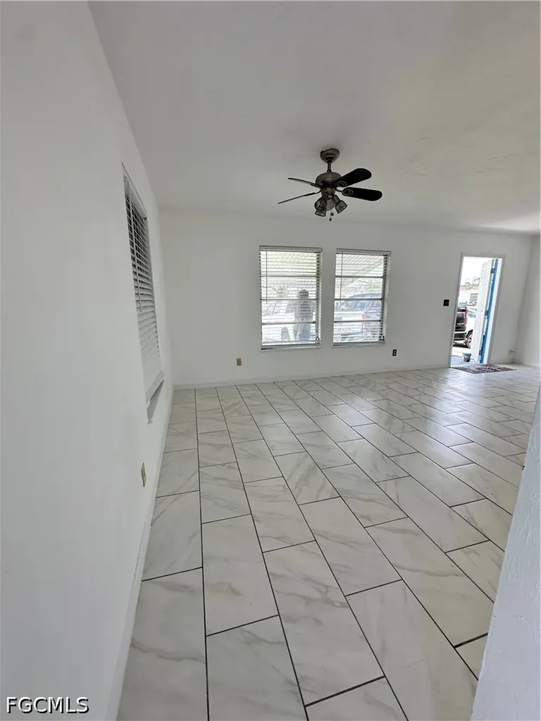 10 Tangerine Court Lehigh Acres FL 33936
