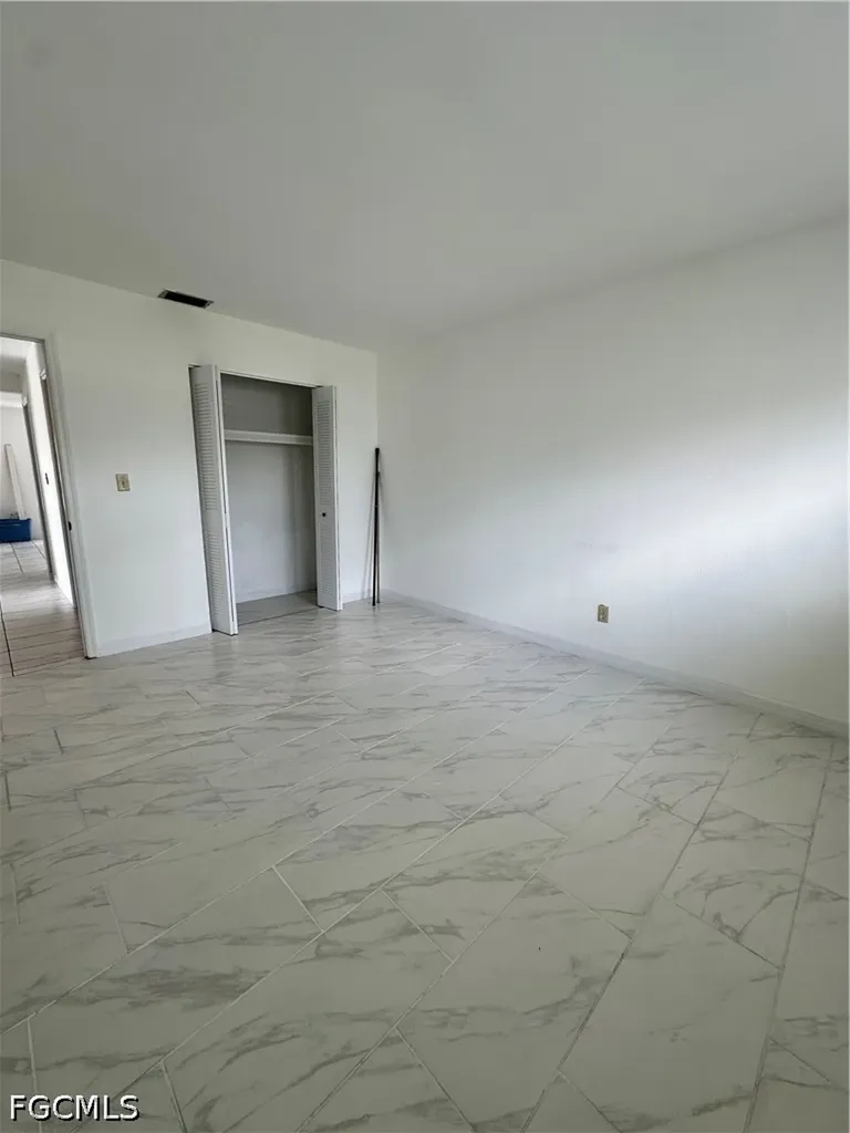 10 Tangerine Court Lehigh Acres FL 33936