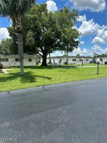 10 Tangerine Court Lehigh Acres FL 33936
