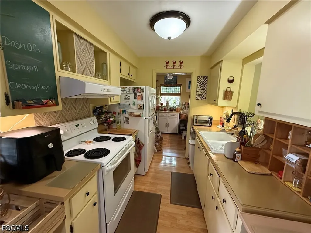 1635 Kensington Court Fort Myers FL 33907