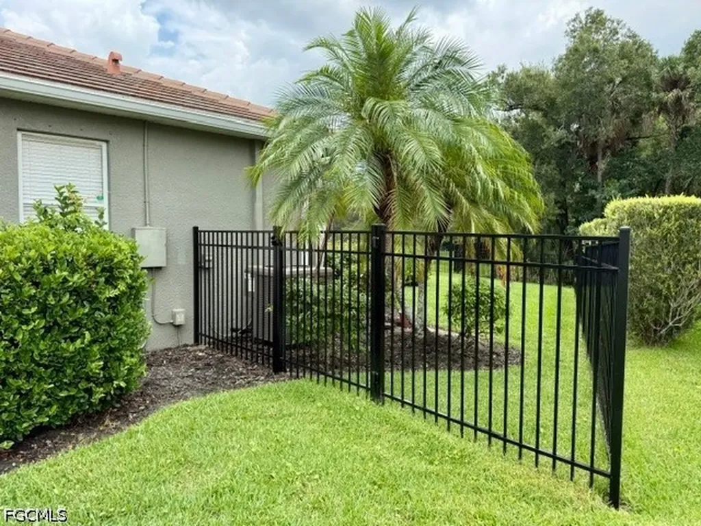 3300 Hampton Boulevard Alva FL 33920