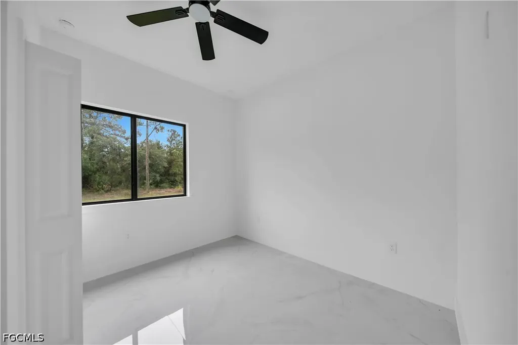 3304 E 15th Street Lehigh Acres FL 33972
