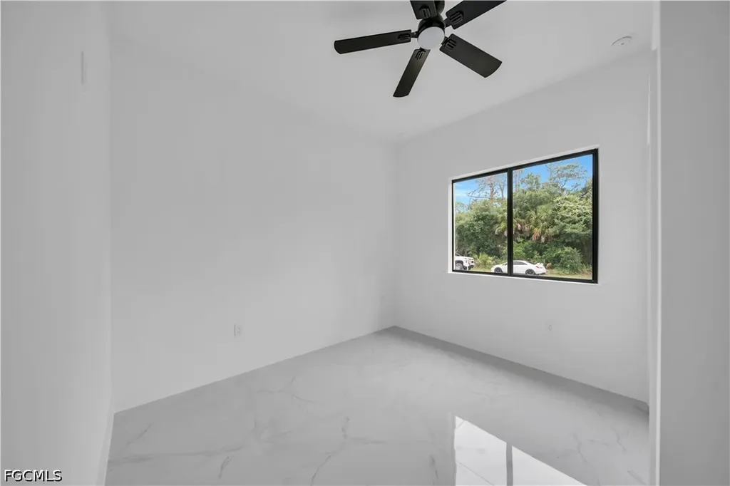 3304 E 15th Street Lehigh Acres FL 33972