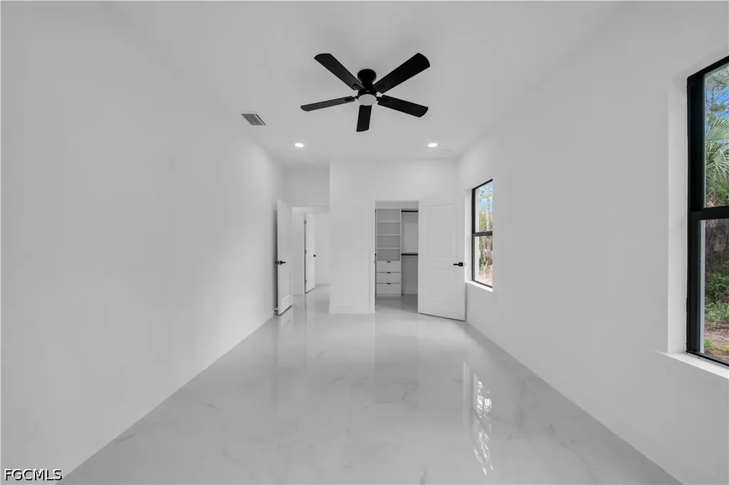 3304 E 15th Street Lehigh Acres FL 33972