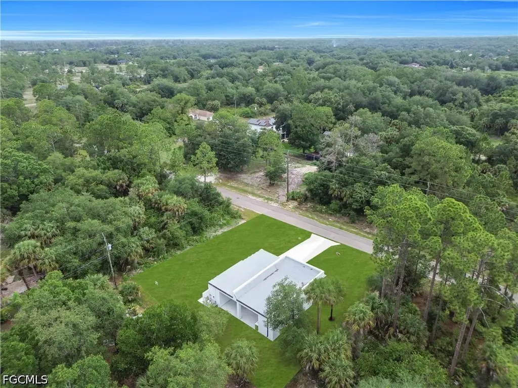 3304 E 15th Street Lehigh Acres FL 33972