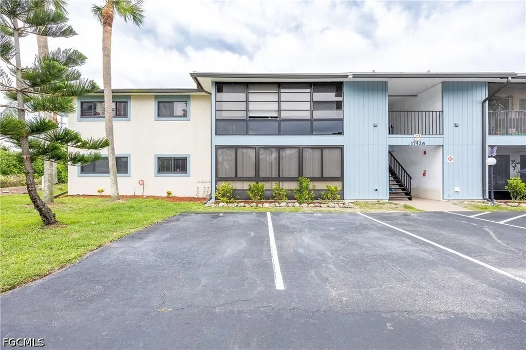 17426 Birchwood Lane Fort Myers FL 33908