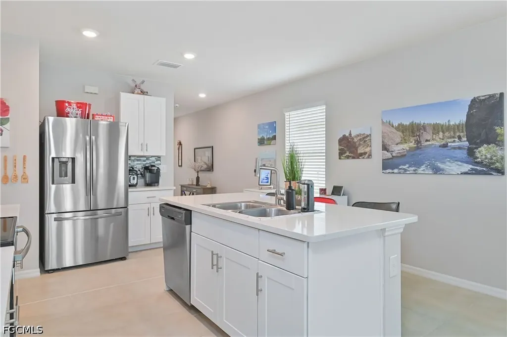 8817 Swell Brooks Court North Fort Myers FL 33917