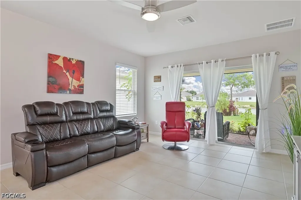 8817 Swell Brooks Court North Fort Myers FL 33917
