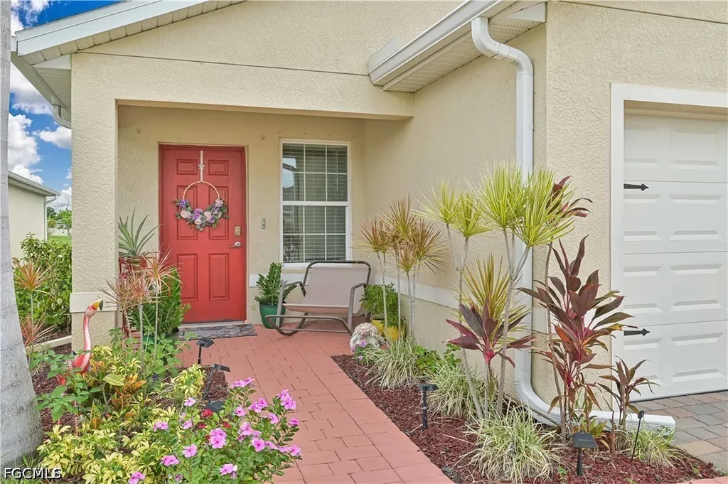 8817 Swell Brooks Court North Fort Myers FL 33917