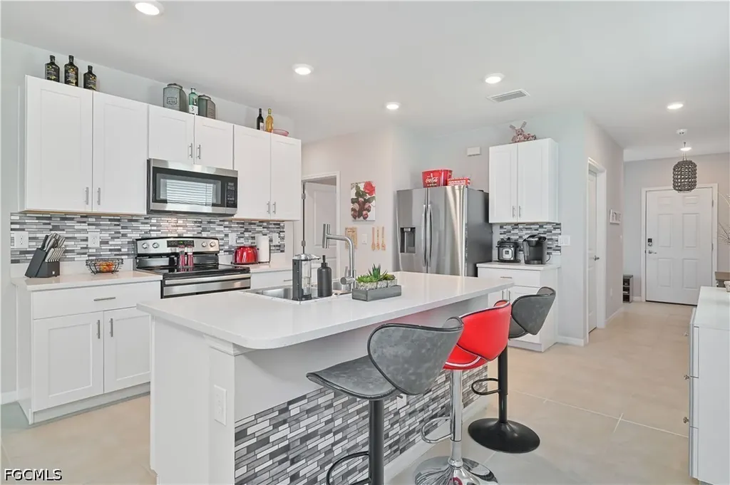 8817 Swell Brooks Court North Fort Myers FL 33917
