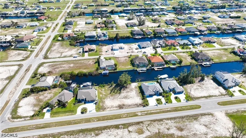 722 NW 39th Avenue Cape Coral FL 33993
