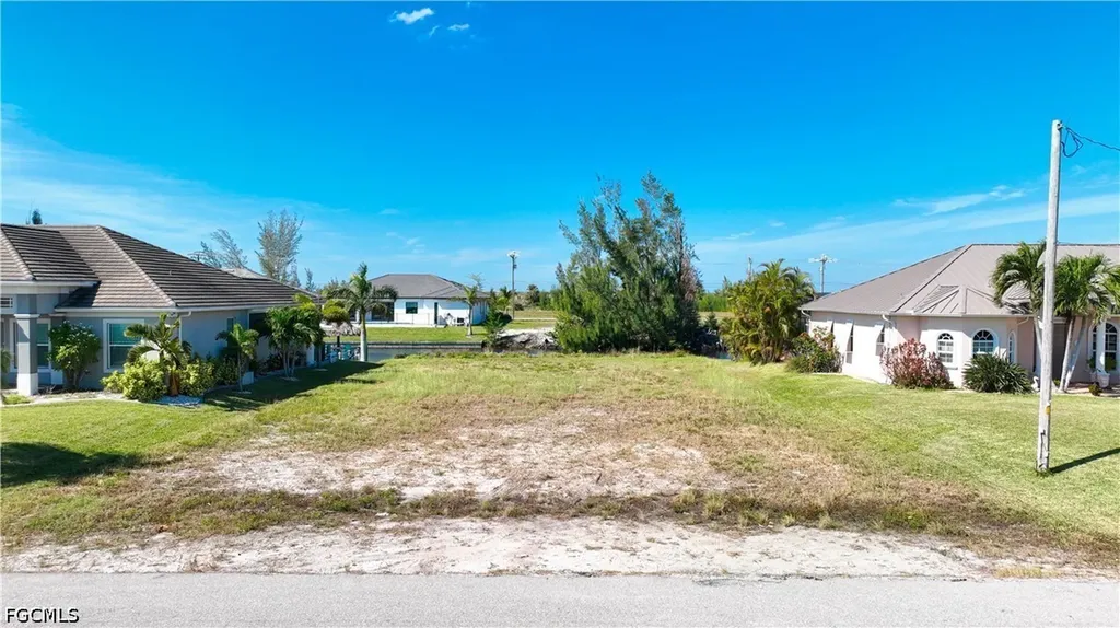 722 NW 39th Avenue Cape Coral FL 33993