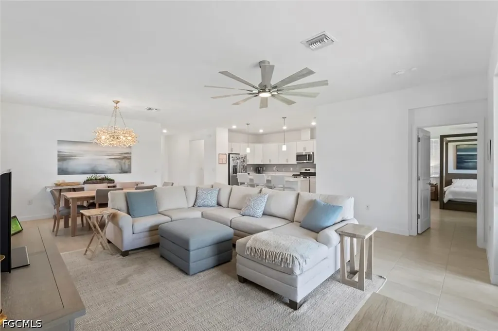 Estero FL 33928