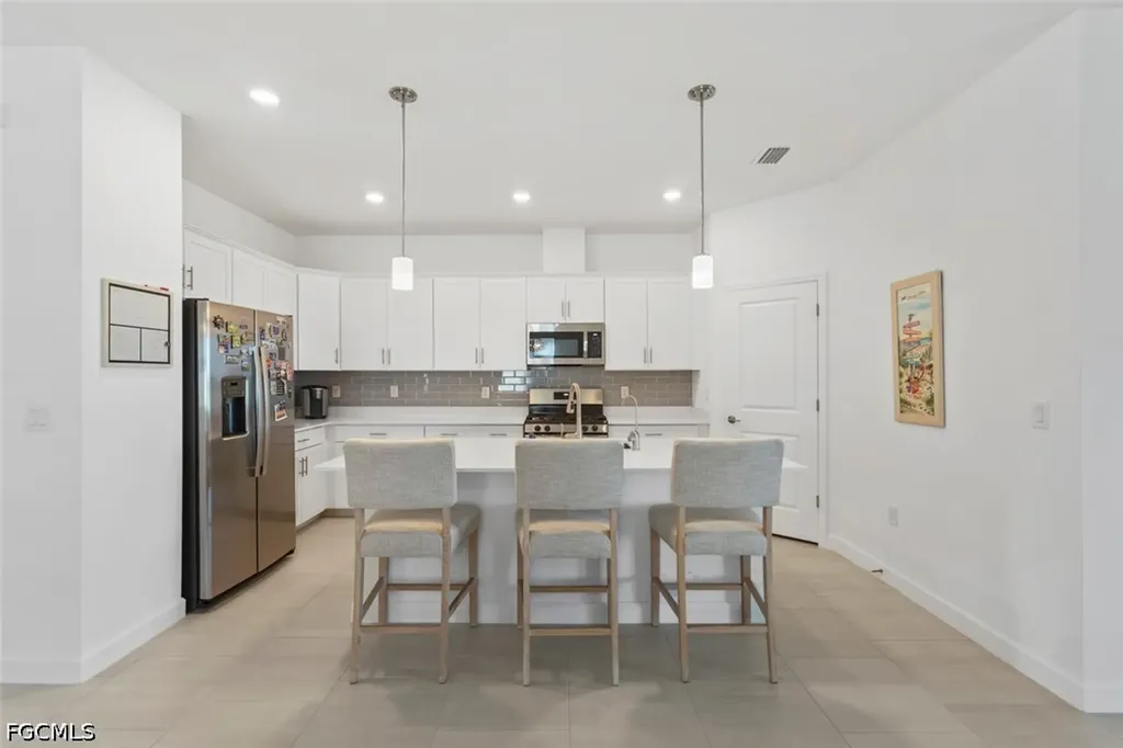 Estero FL 33928