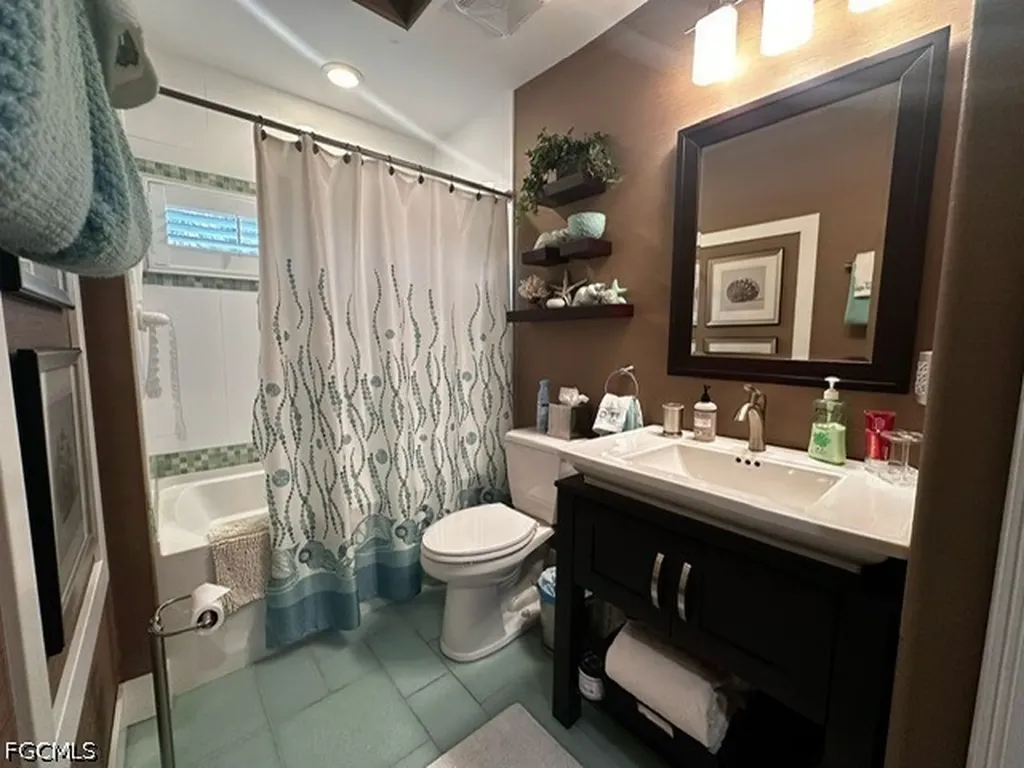 9170 Southmont Cove Fort Myers FL 33908