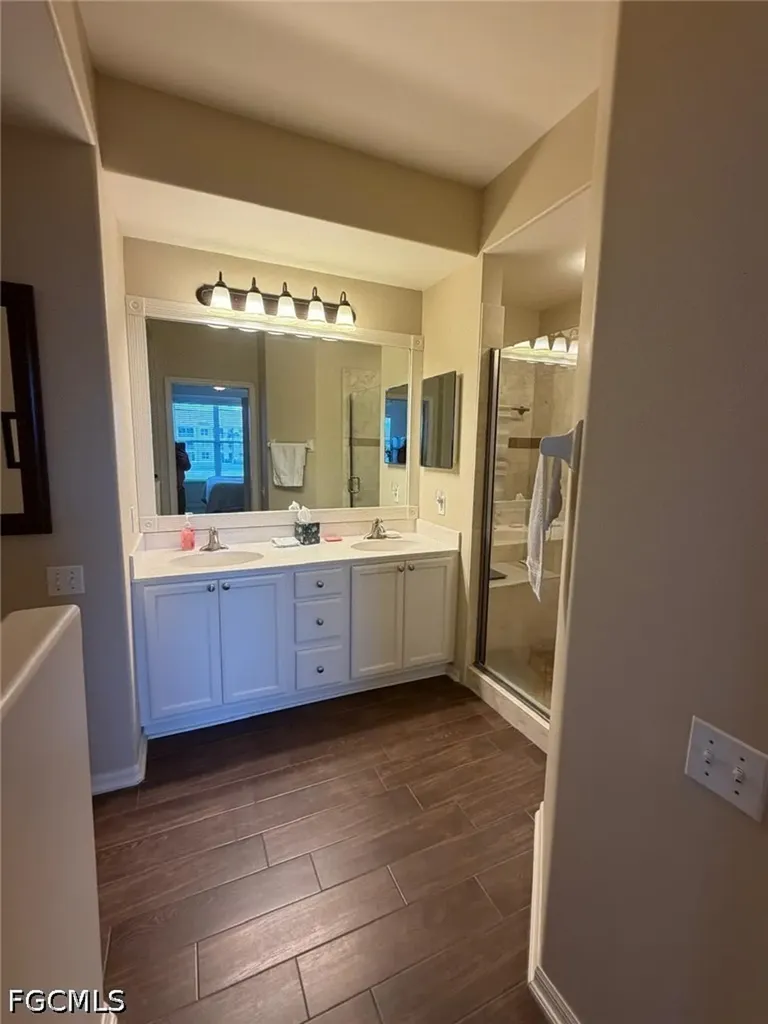 9100 Southmont Cove Fort Myers FL 33908