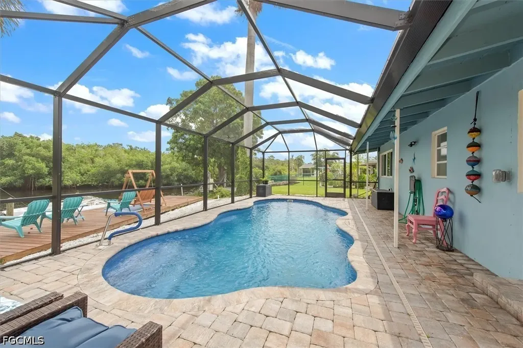 1721 Club House Road North Fort Myers FL 33917