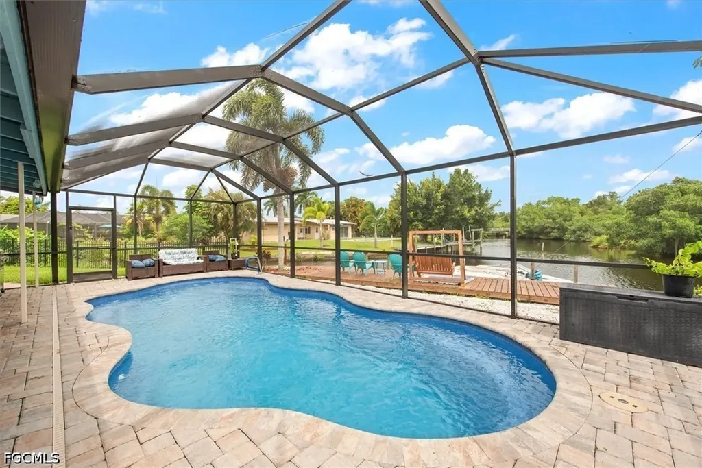1721 Club House Road North Fort Myers FL 33917