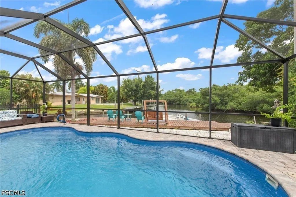 1721 Club House Road North Fort Myers FL 33917