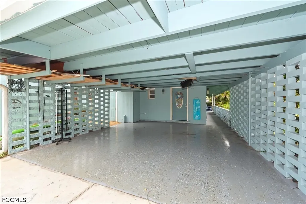 1721 Club House Road North Fort Myers FL 33917