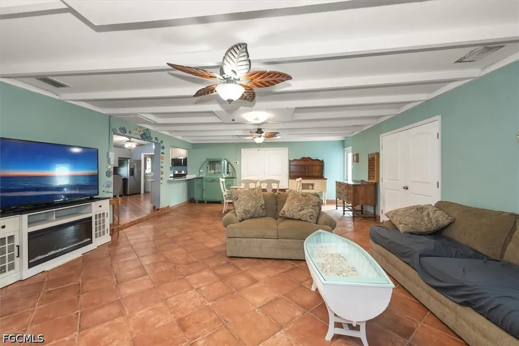 1721 Club House Road North Fort Myers FL 33917