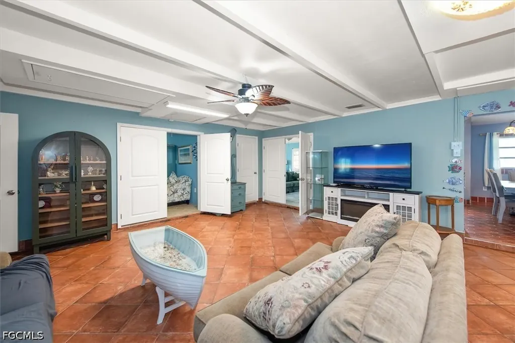 1721 Club House Road North Fort Myers FL 33917