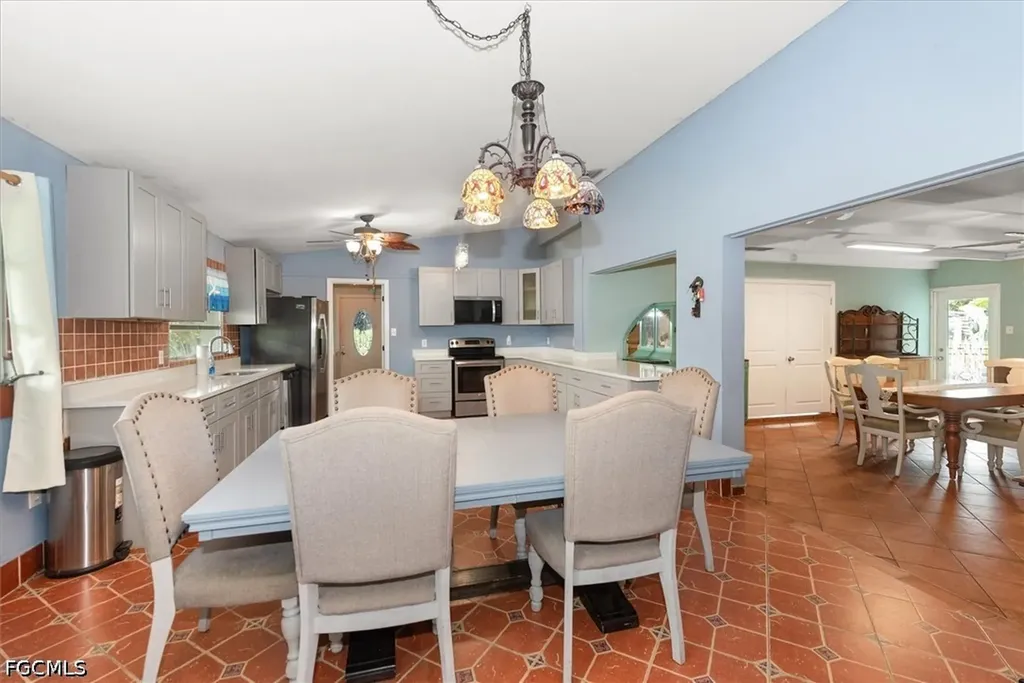 1721 Club House Road North Fort Myers FL 33917