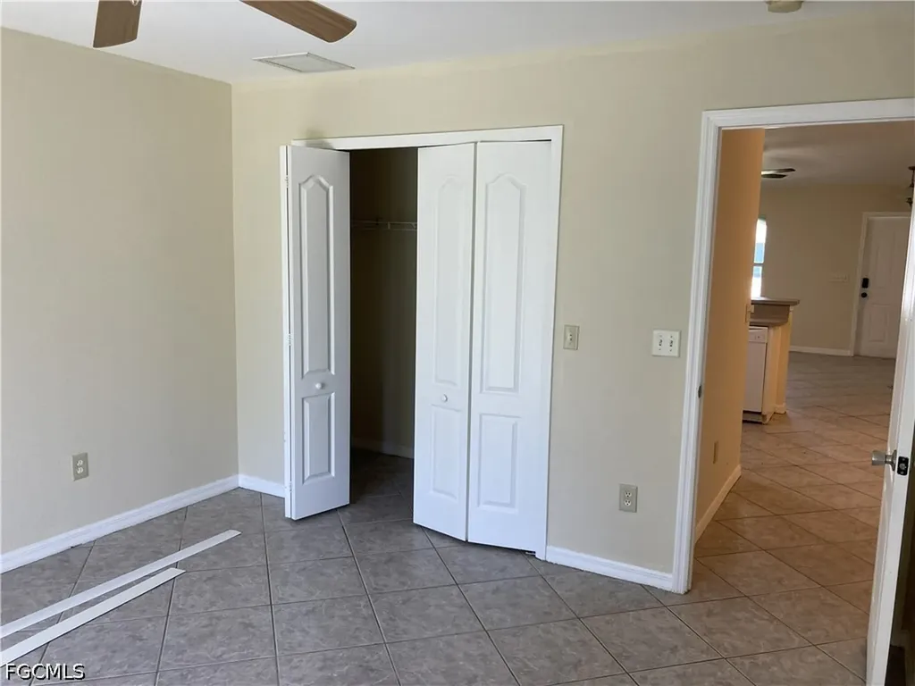 4415 SW 7th Place Cape Coral FL 33914